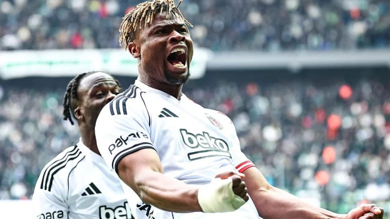 Kocaelispor Beşiktaş maçında kritik anlar yaşandı