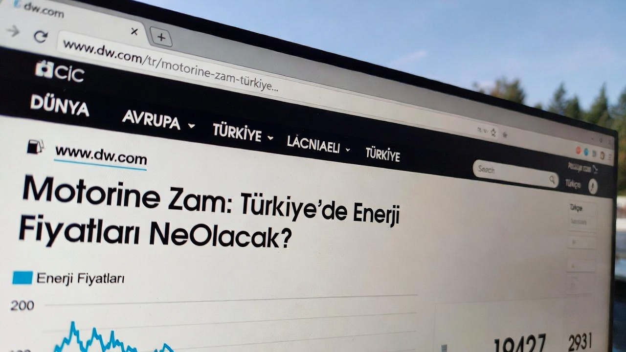 Akaryakıt Fiyat Artışları Sanayiyi ve Tüketiciyi Etkileyecek mi?