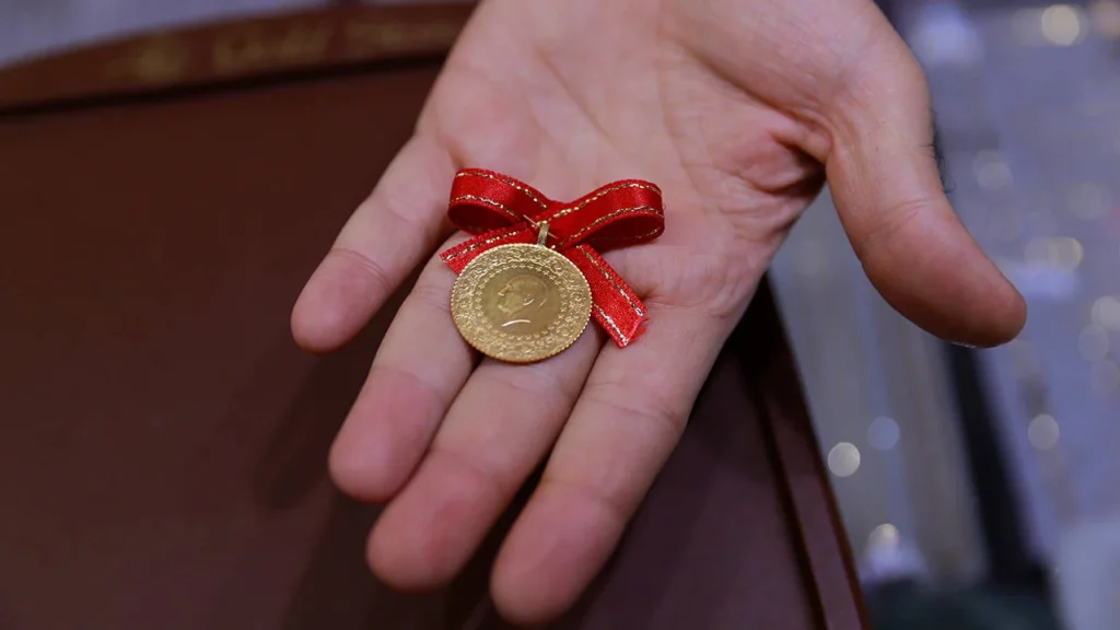 Gram Altın ve Çeyrek Altın Fiyatları Canlı Güncel