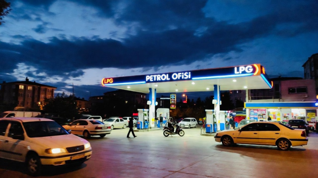 Akaryakıt Fiyat Artışları