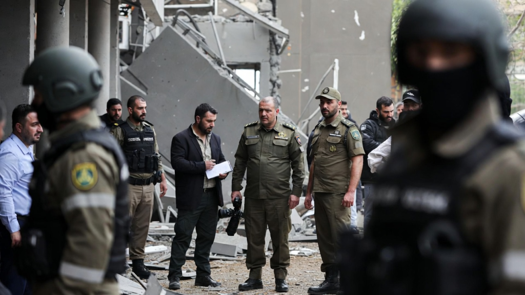 İran'daki Okul Saldırısında Gözler ABD'ye Çevrildi