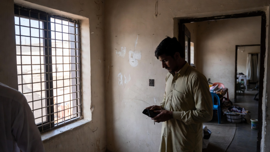 Pakistan'da Savaş Etkisiyle Tasarruf Tedbirleri Uygulandı